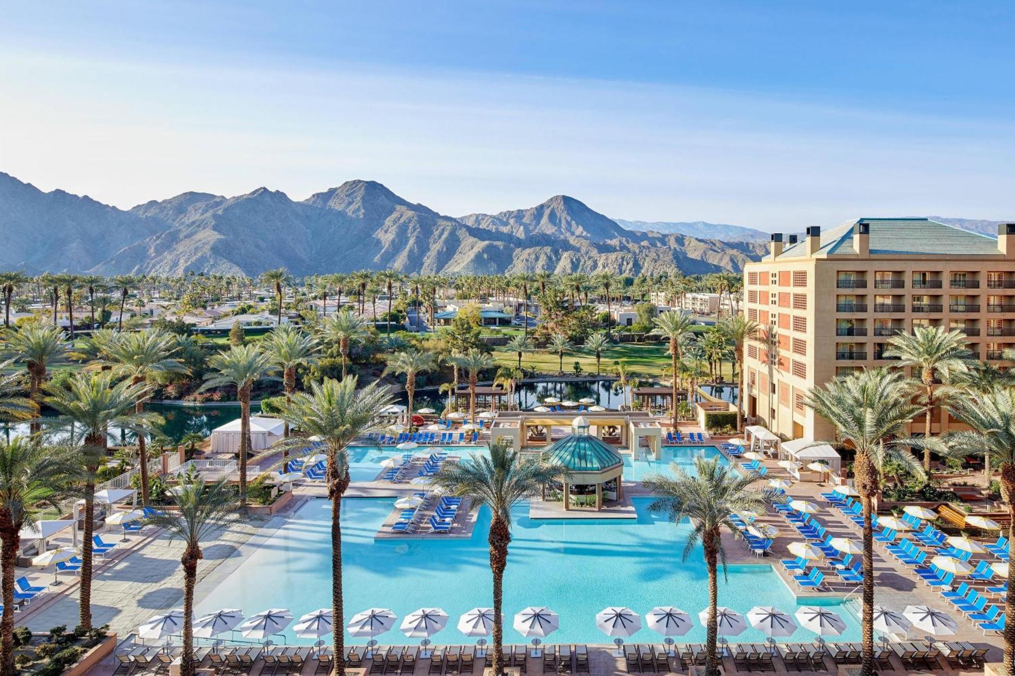 King Room Pool View,1632240820:JPEG